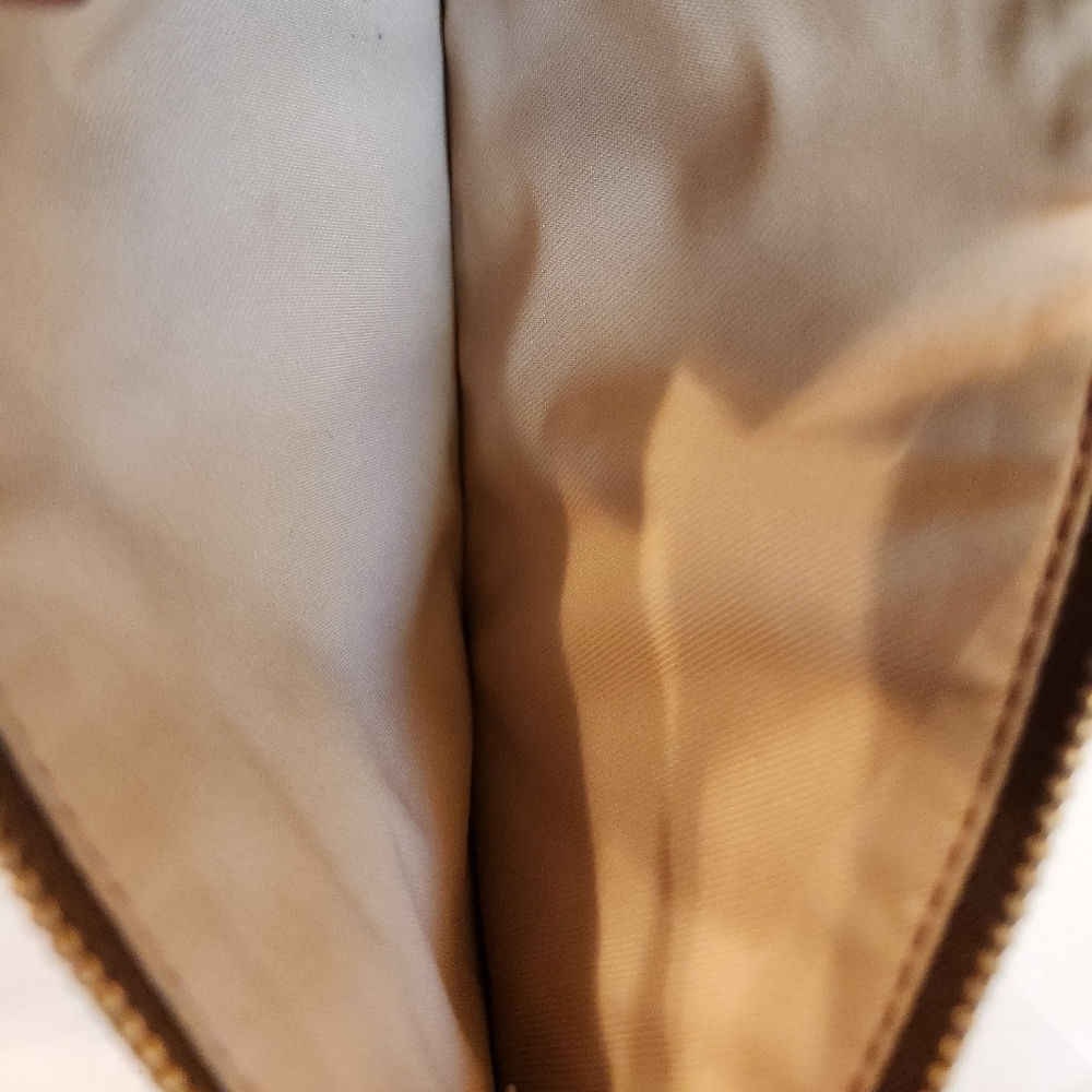 Coach Zip Top Wallet In Signature Canvas - Picture 8 of 9